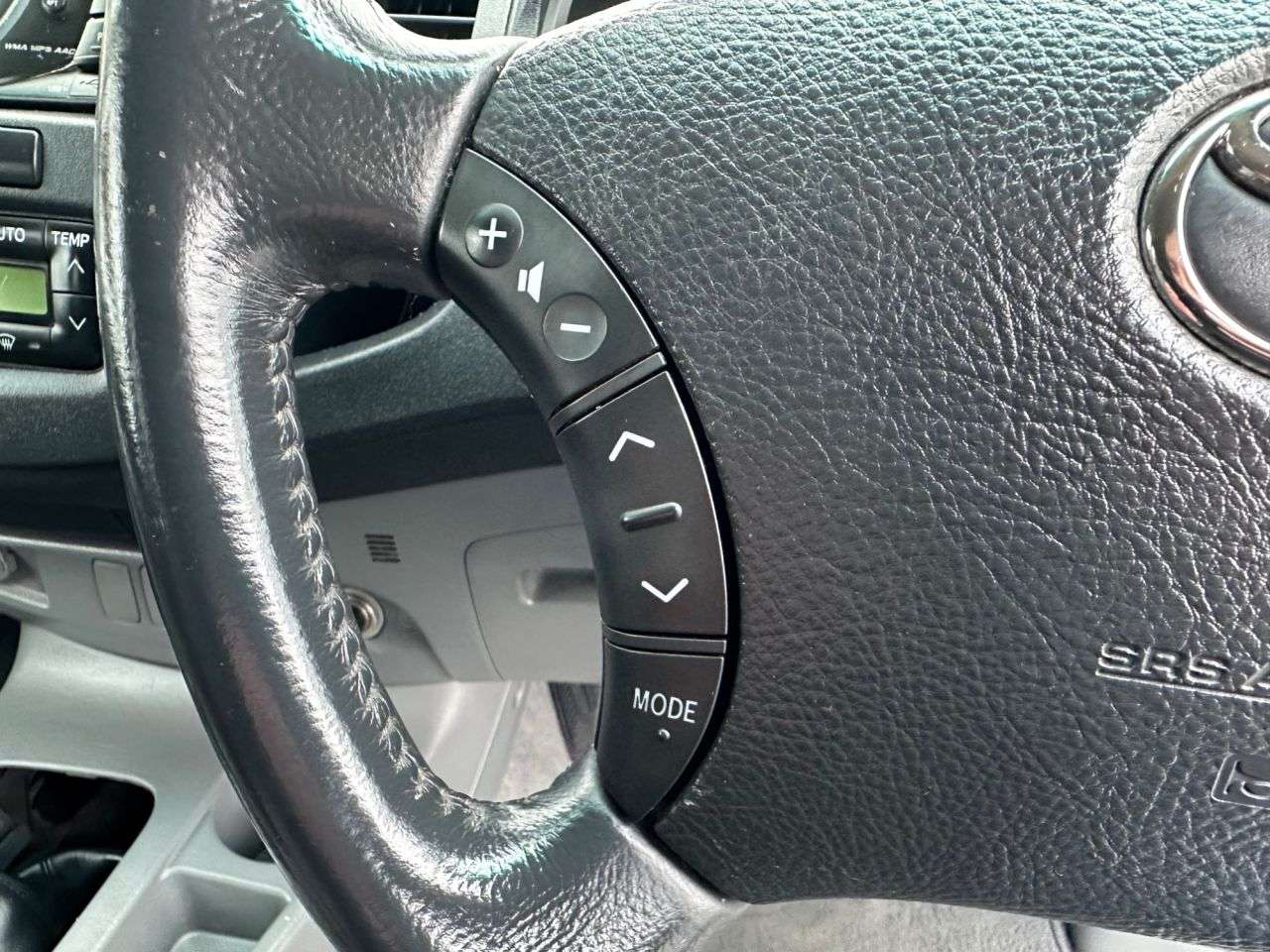 2011 TOYOTA HI-LUX 2011 TOYOTA HI-LUX