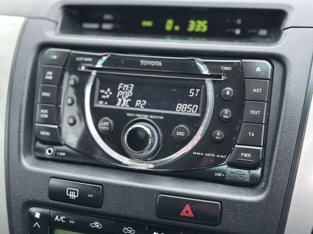 2011 TOYOTA HI-LUX 2011 TOYOTA HI-LUX