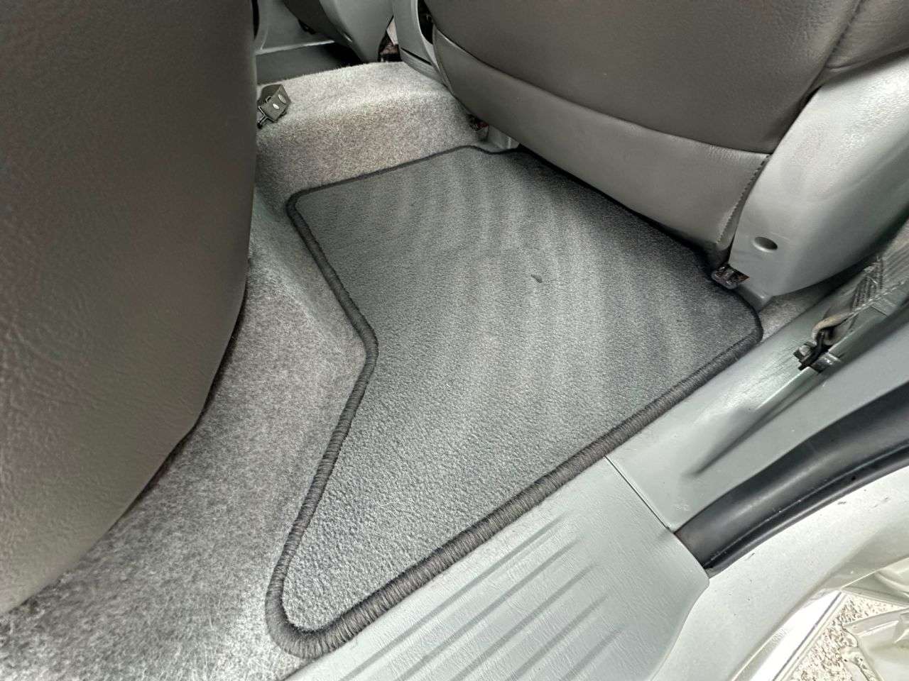 2011 TOYOTA HI-LUX 2011 TOYOTA HI-LUX