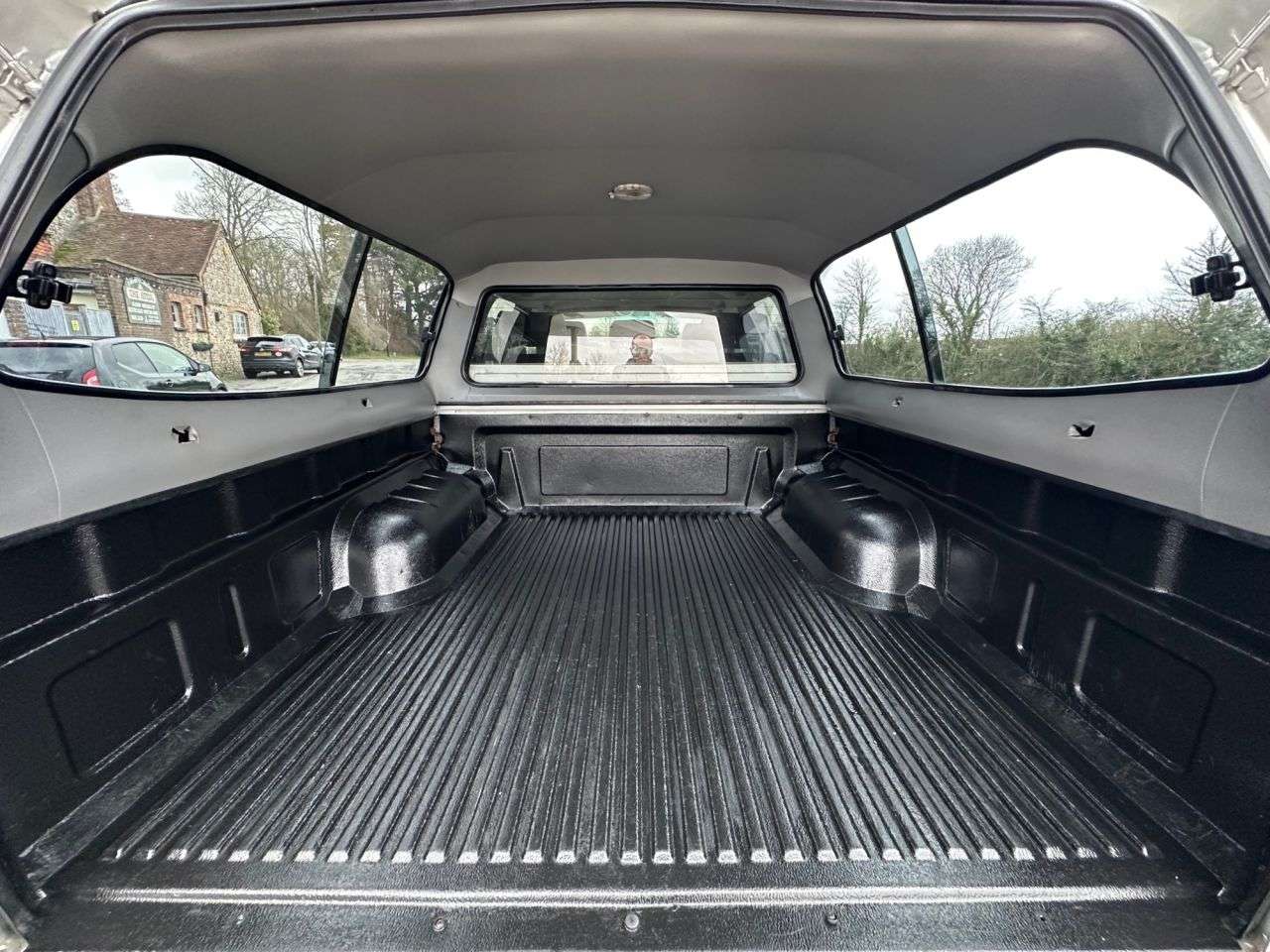 2011 TOYOTA HI-LUX 2011 TOYOTA HI-LUX