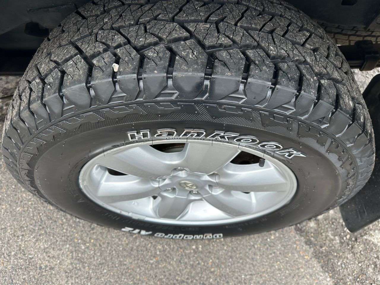 2011 TOYOTA HI-LUX 2011 TOYOTA HI-LUX