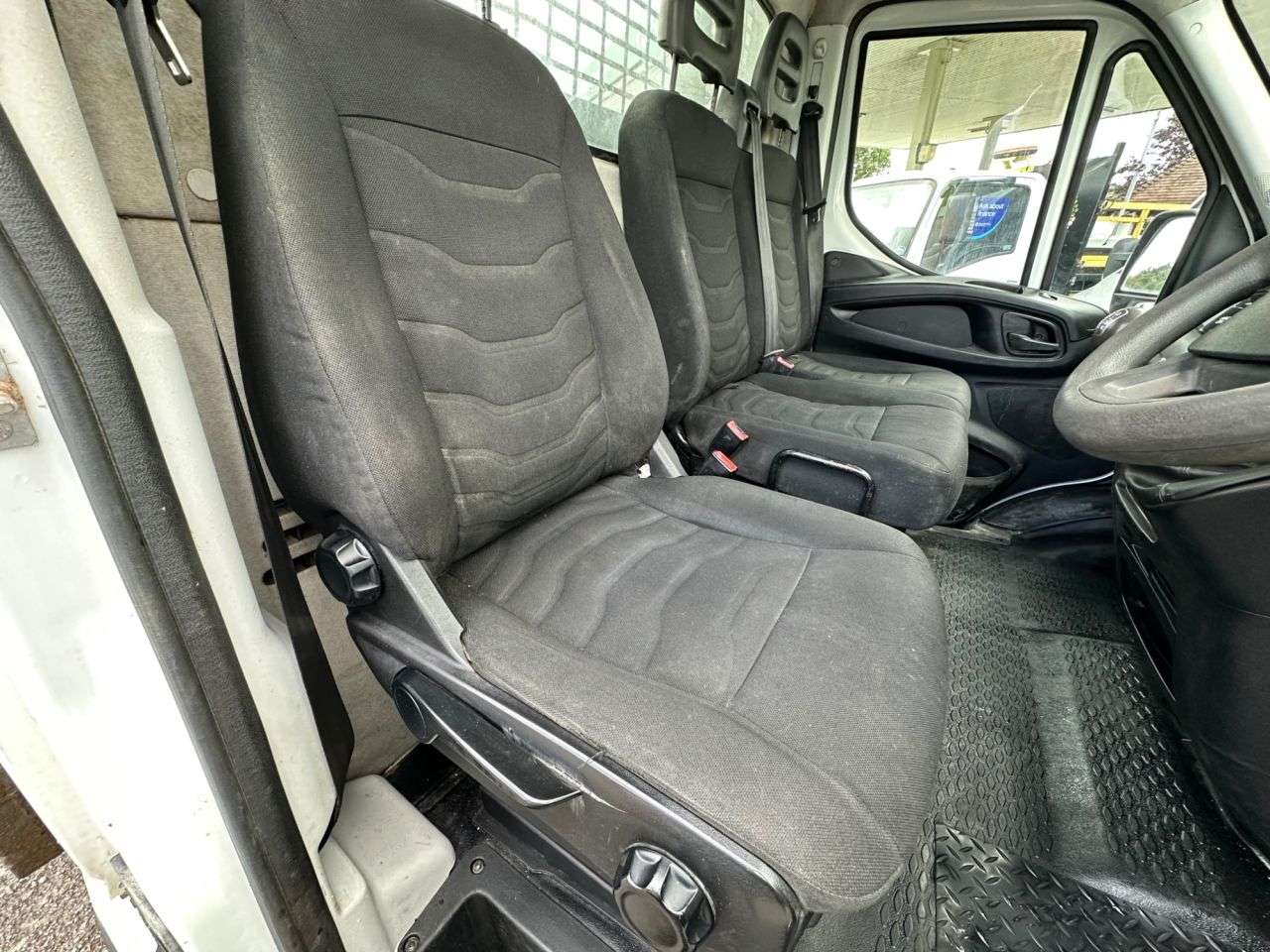 2015 IVECO DAILY 2015 IVECO DAILY
