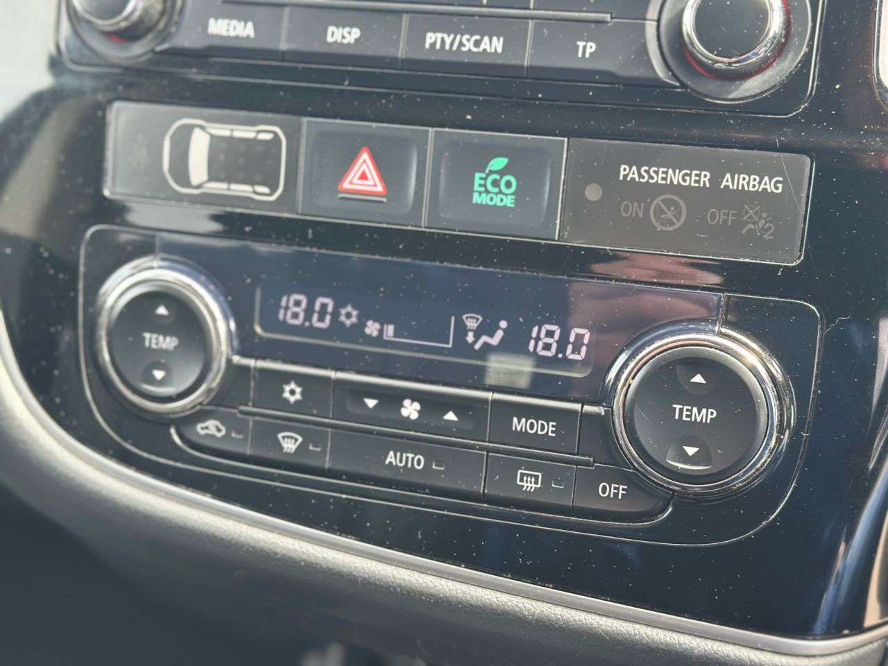 2015 MITSUBISHI OUTLANDER 2015 MITSUBISHI OUTLANDER