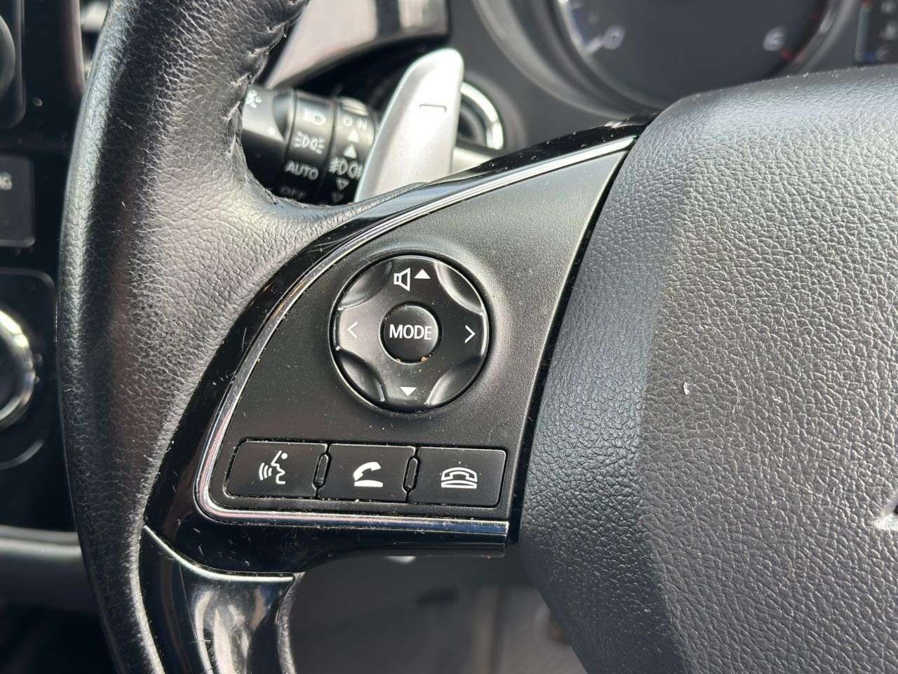 2015 MITSUBISHI OUTLANDER 2015 MITSUBISHI OUTLANDER