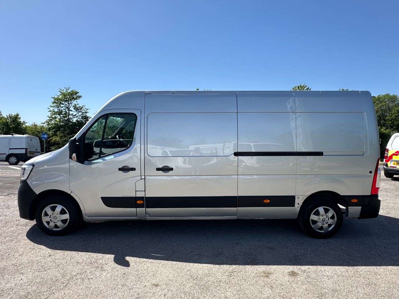 2023 RENAULT MASTER 2023 RENAULT MASTER