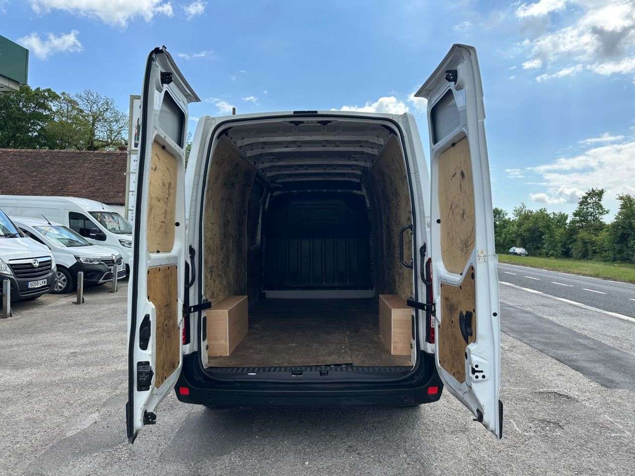 2023 RENAULT MASTER 2023 RENAULT MASTER