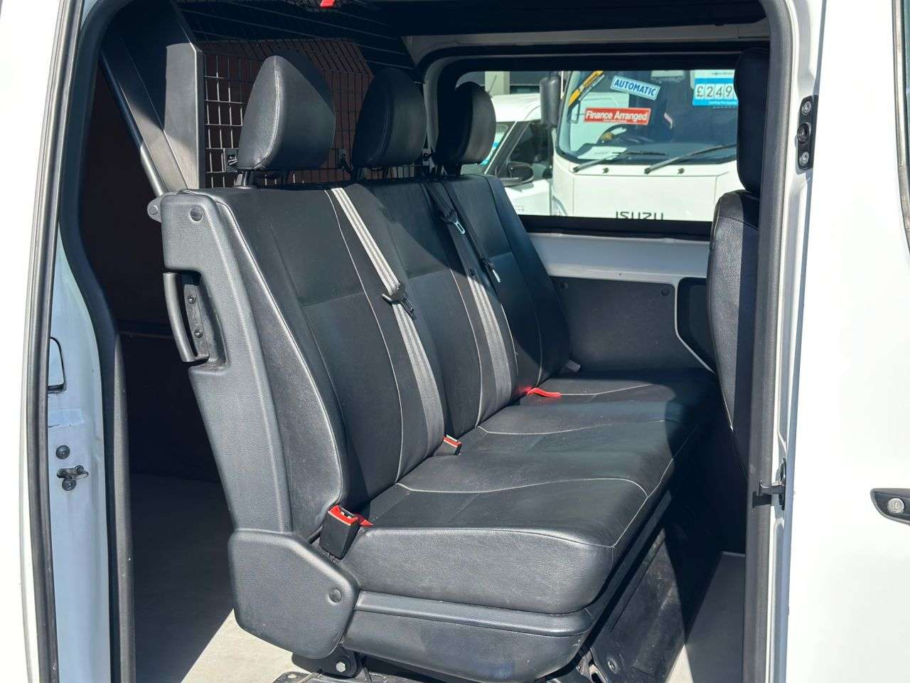 A 2020 VAUXHALL VIVARO 6 Seat 2.0 Turbo D 3100 Edition Crew Van Double Cab 5dr Diesel Manual L2 H1 A 2020 VAUXHALL VIVARO 6 Seat 2.0 Turbo D 3100 Edition Crew Van Double Cab 5dr Diesel Manual L2 H1