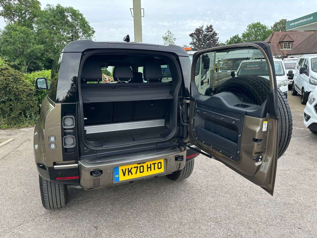 2020 LAND ROVER DEFENDER 90 2020 LAND ROVER DEFENDER 90