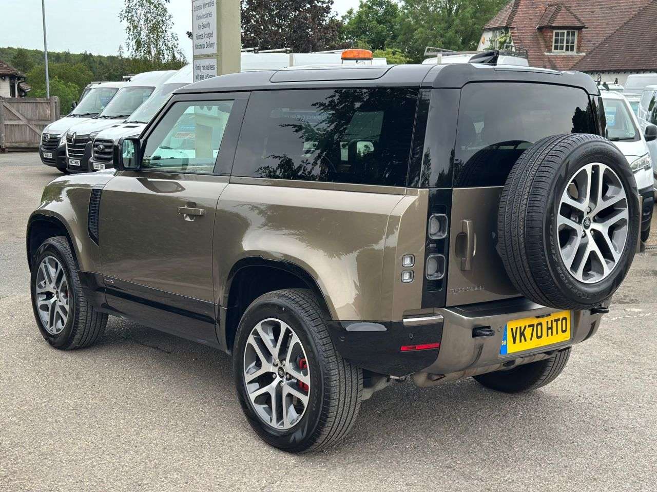 2020 LAND ROVER DEFENDER 90 2020 LAND ROVER DEFENDER 90
