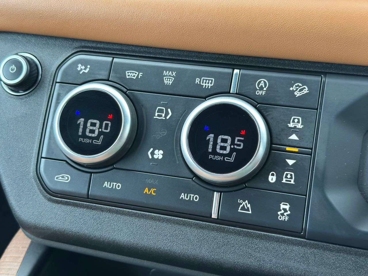 2020 LAND ROVER DEFENDER 90 2020 LAND ROVER DEFENDER 90