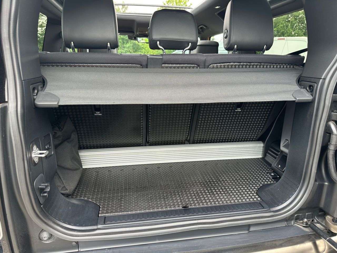 2020 LAND ROVER DEFENDER 90 2020 LAND ROVER DEFENDER 90