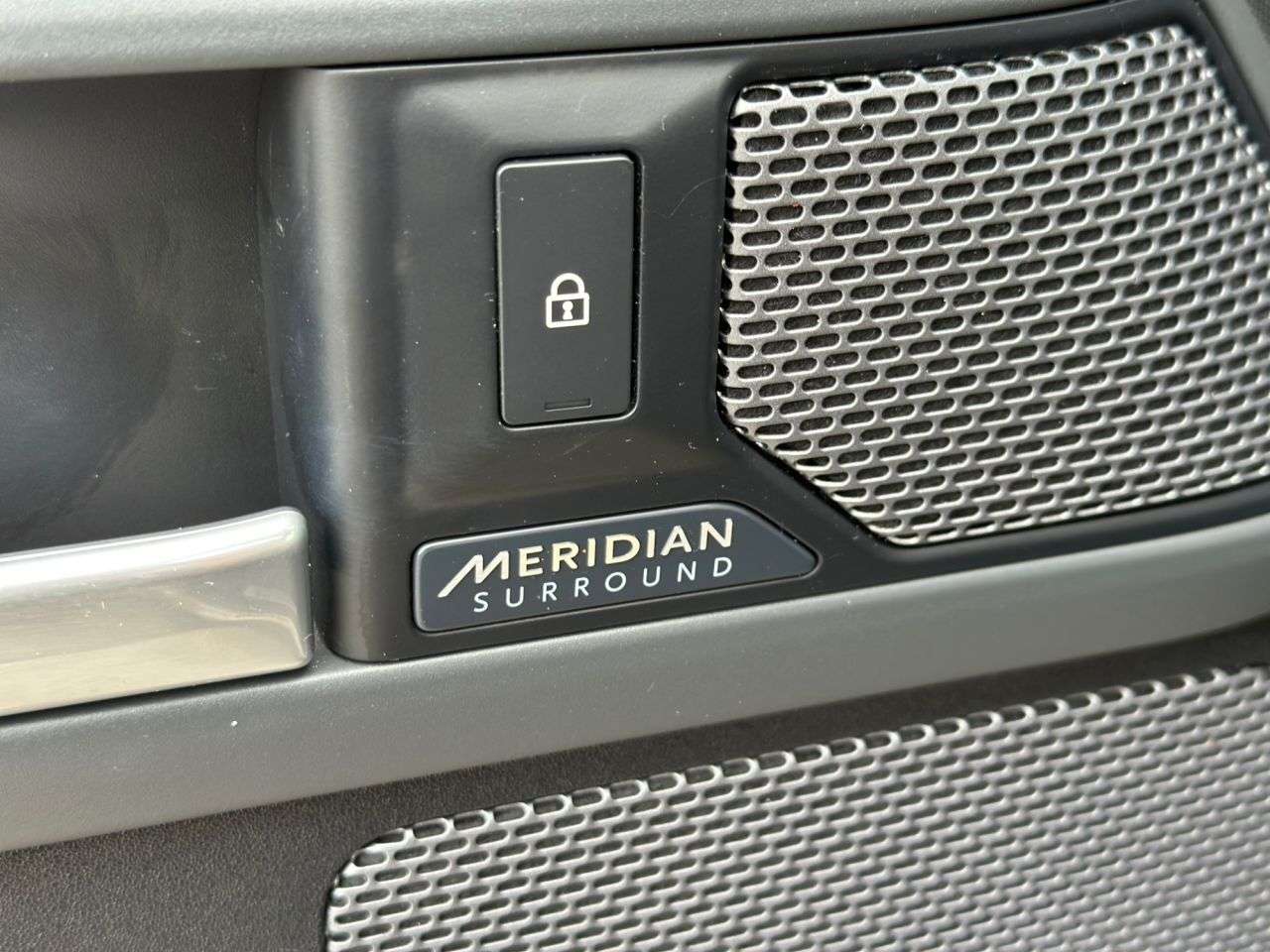 2020 LAND ROVER DEFENDER 90 2020 LAND ROVER DEFENDER 90