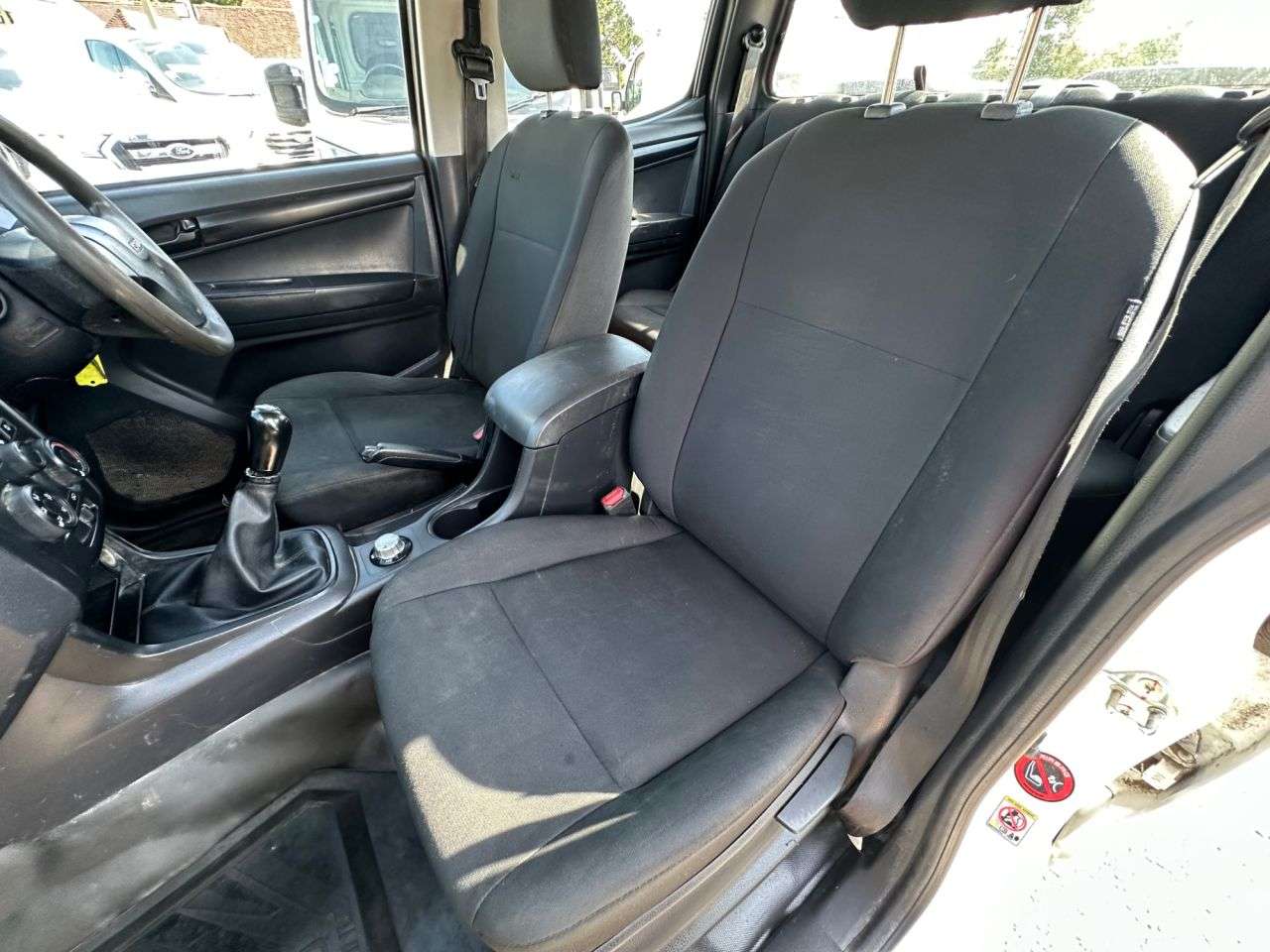 2014 ISUZU D-MAX 2014 ISUZU D-MAX