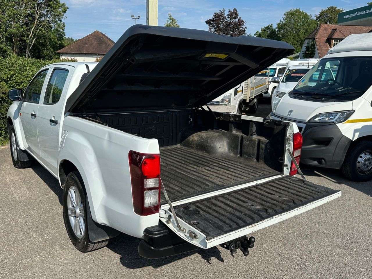 2014 ISUZU D-MAX 2014 ISUZU D-MAX
