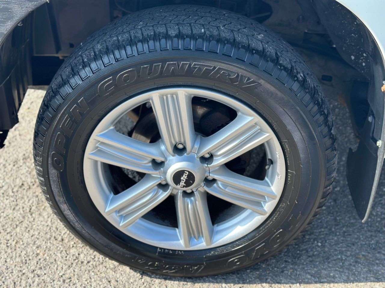 2014 ISUZU D-MAX 2014 ISUZU D-MAX