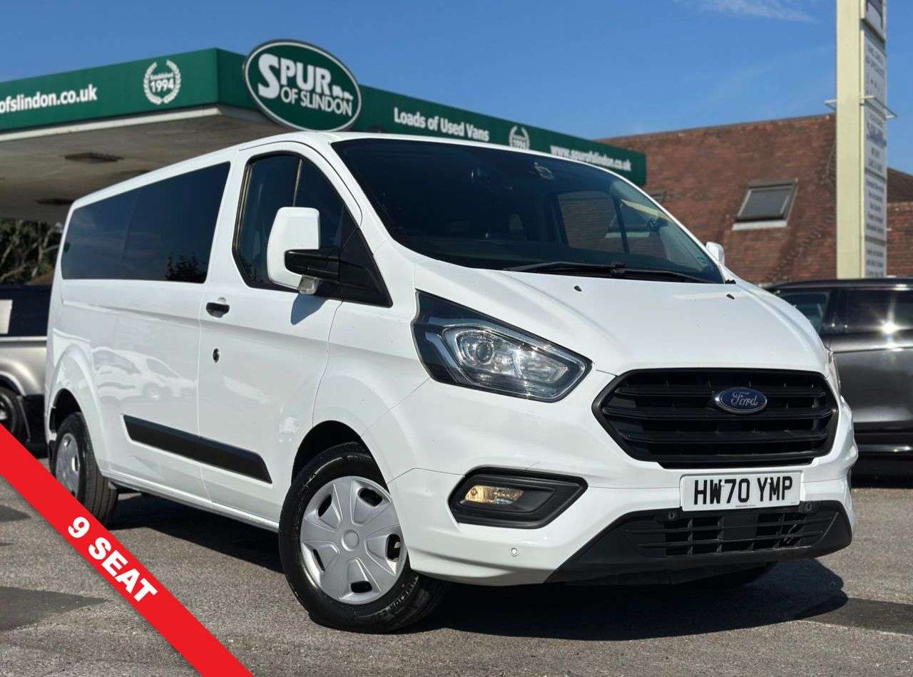 A 2021 FORD TRANSIT CUSTOM 9 Seat 320 EcoBlue Trend Kombi Double Cab 5dr Diesel Manual L2 H1 Euro 6 (s A 2021 FORD TRANSIT CUSTOM 9 Seat 320 EcoBlue Trend Kombi Double Cab 5dr Diesel Manual L2 H1 Euro 6 (s