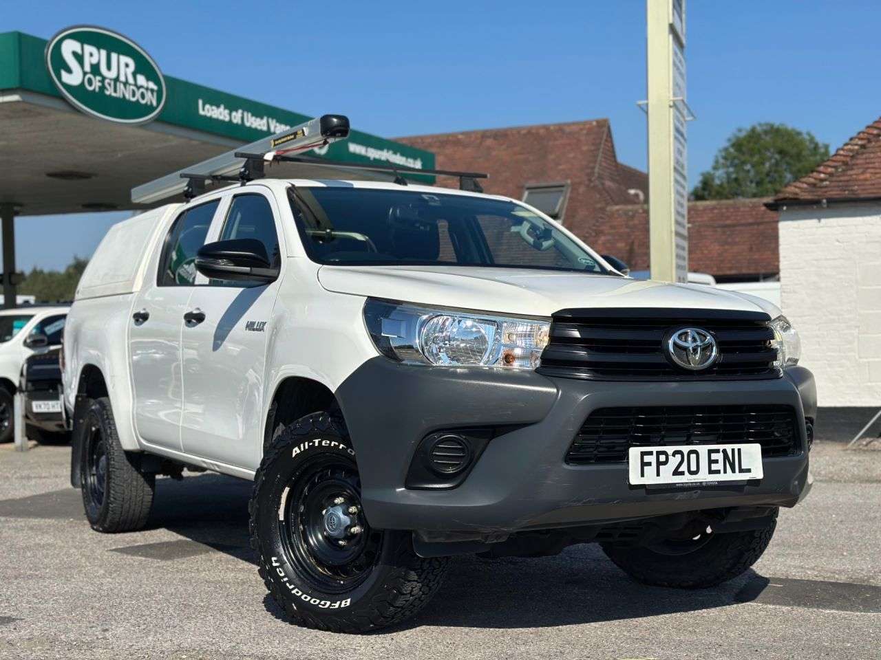 A 2020 TOYOTA HILUX 2.4 D-4D Active Pickup Extended Cab 4dr Diesel Manual 4WD Euro 6 (3.5t) (15 A 2020 TOYOTA HILUX 2.4 D-4D Active Pickup Extended Cab 4dr Diesel Manual 4WD Euro 6 (3.5t) (15
