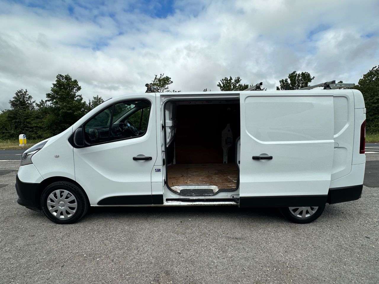 2021 RENAULT TRAFIC 2021 RENAULT TRAFIC