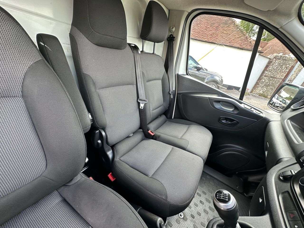 2021 RENAULT TRAFIC 2021 RENAULT TRAFIC