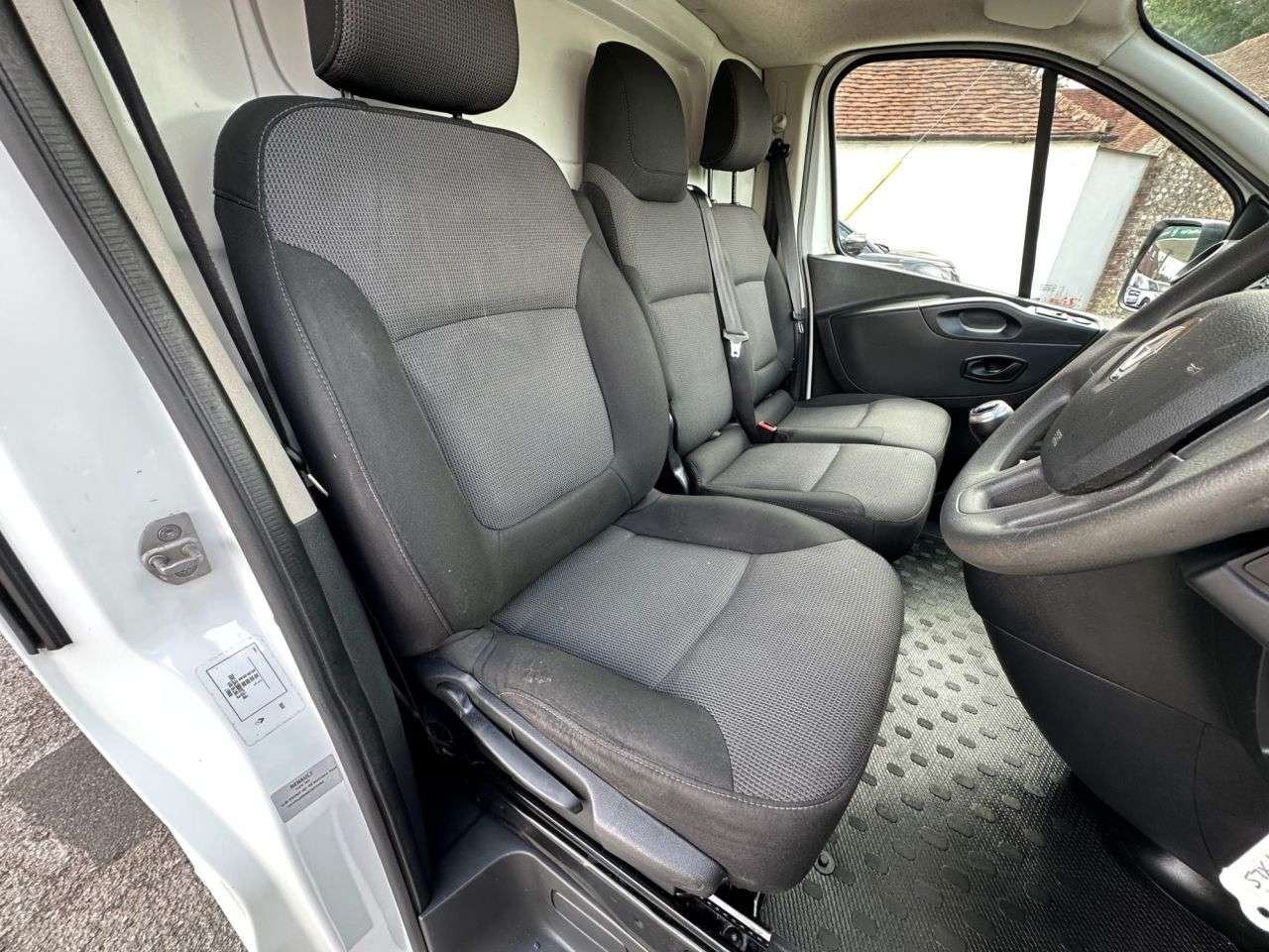 2021 RENAULT TRAFIC 2021 RENAULT TRAFIC