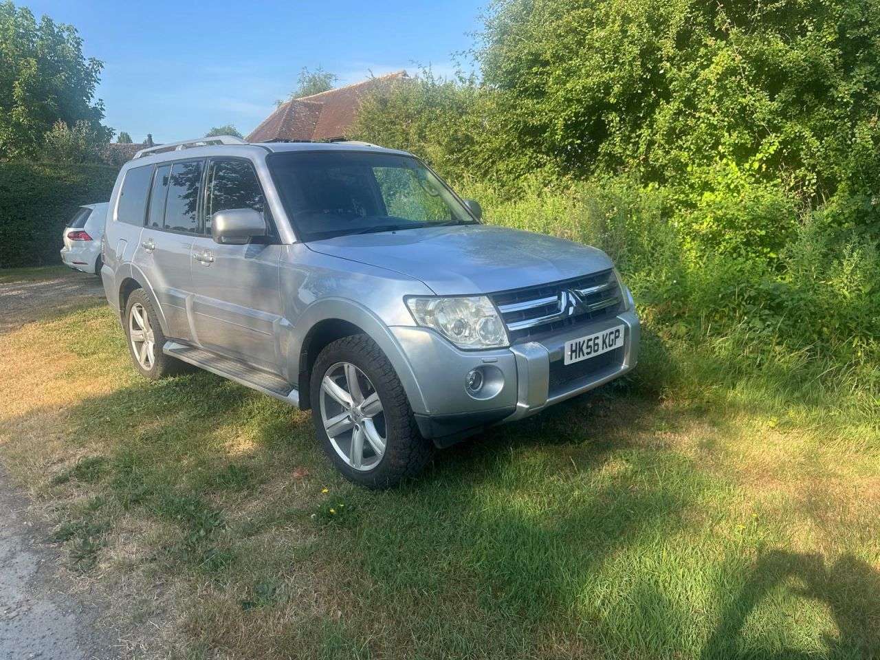A 2007 MITSUBISHI SHOGUN 7 Seat 3.2l 5dr Auto 160 BHP A 2007 MITSUBISHI SHOGUN 7 Seat 3.2l 5dr Auto 160 BHP
