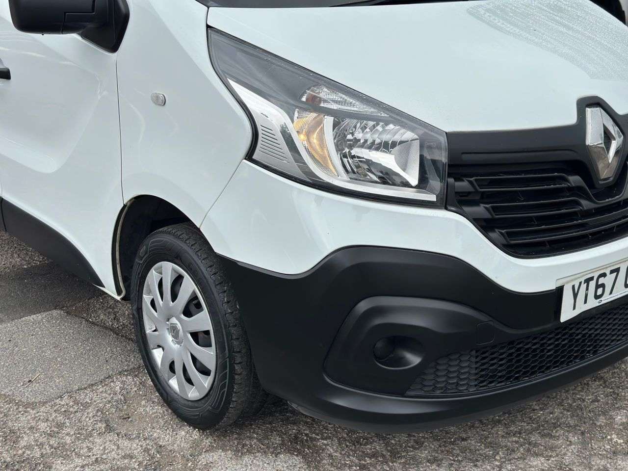 A 2017 RENAULT TRAFIC 1.6 dCi ENERGY 29 Business Panel Van 5dr Diesel Manual LWB Standard Roof Eu A 2017 RENAULT TRAFIC 1.6 dCi ENERGY 29 Business Panel Van 5dr Diesel Manual LWB Standard Roof Eu