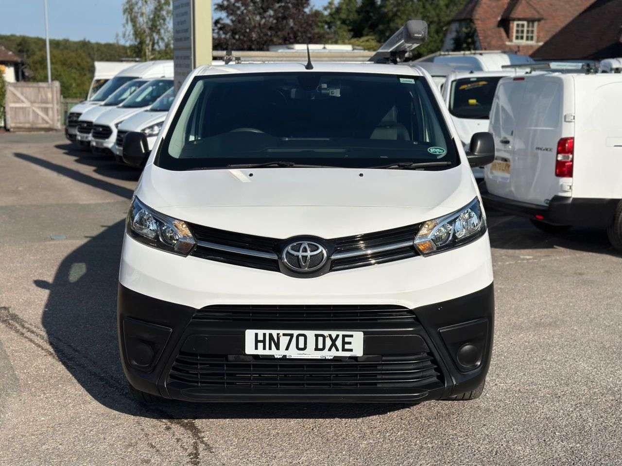 2021 TOYOTA PROACE 2021 TOYOTA PROACE