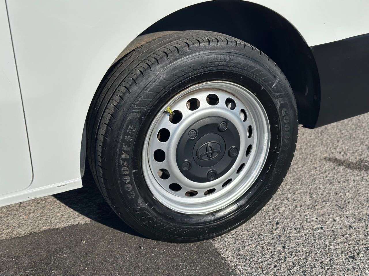2021 TOYOTA PROACE 2021 TOYOTA PROACE