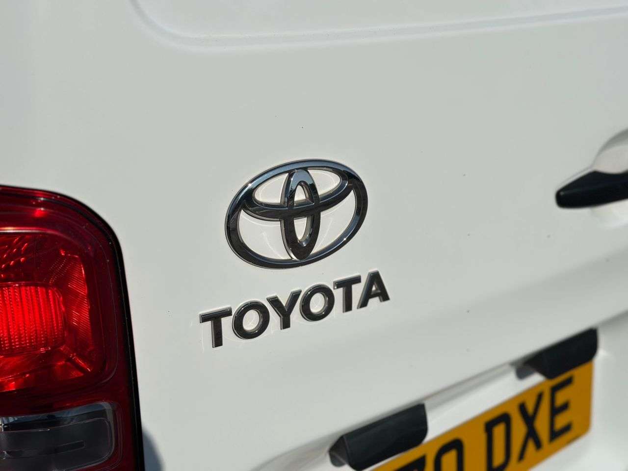 2021 TOYOTA PROACE 2021 TOYOTA PROACE
