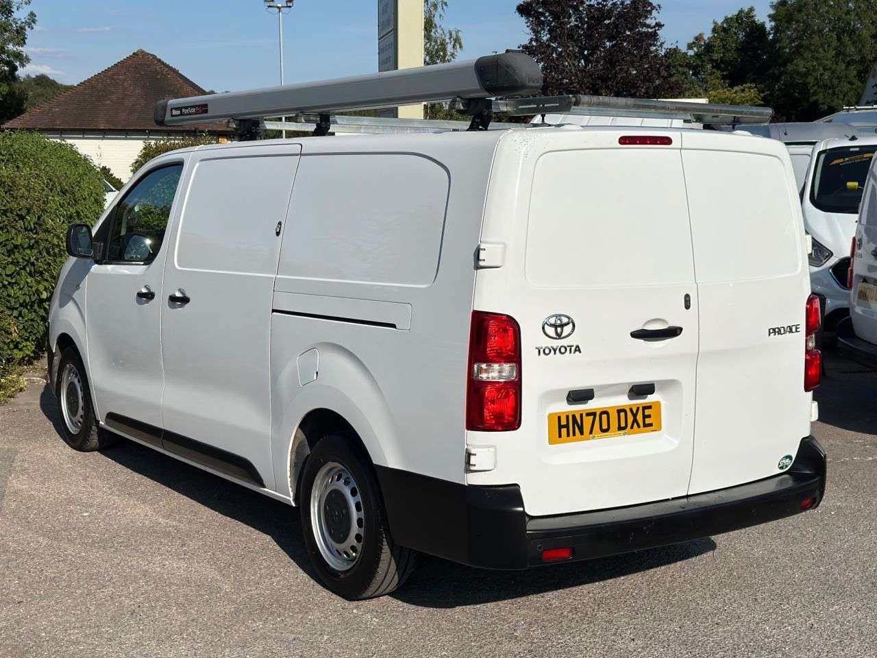 2021 TOYOTA PROACE 2021 TOYOTA PROACE