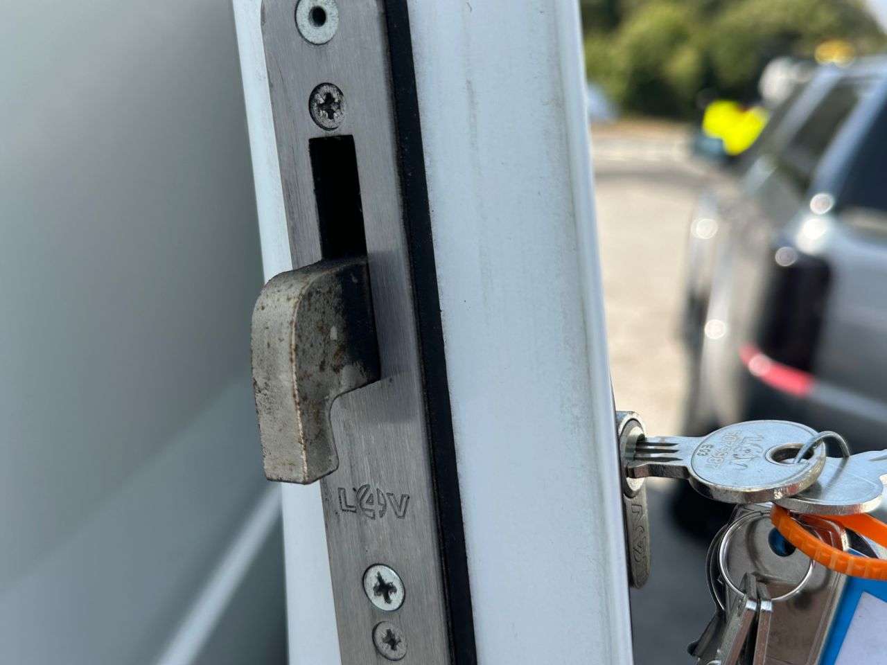 A 2021 TOYOTA PROACE 2.0D Icon Long Panel Van 6dr Diesel Manual LWB Euro 6 (s/s) (120 ps) A 2021 TOYOTA PROACE 2.0D Icon Long Panel Van 6dr Diesel Manual LWB Euro 6 (s/s) (120 ps)