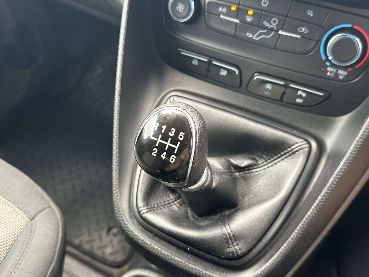 2019 FORD TRANSIT CONNECT 2019 FORD TRANSIT CONNECT
