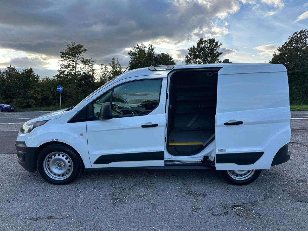 2018 FORD TRANSIT CONNECT 2018 FORD TRANSIT CONNECT