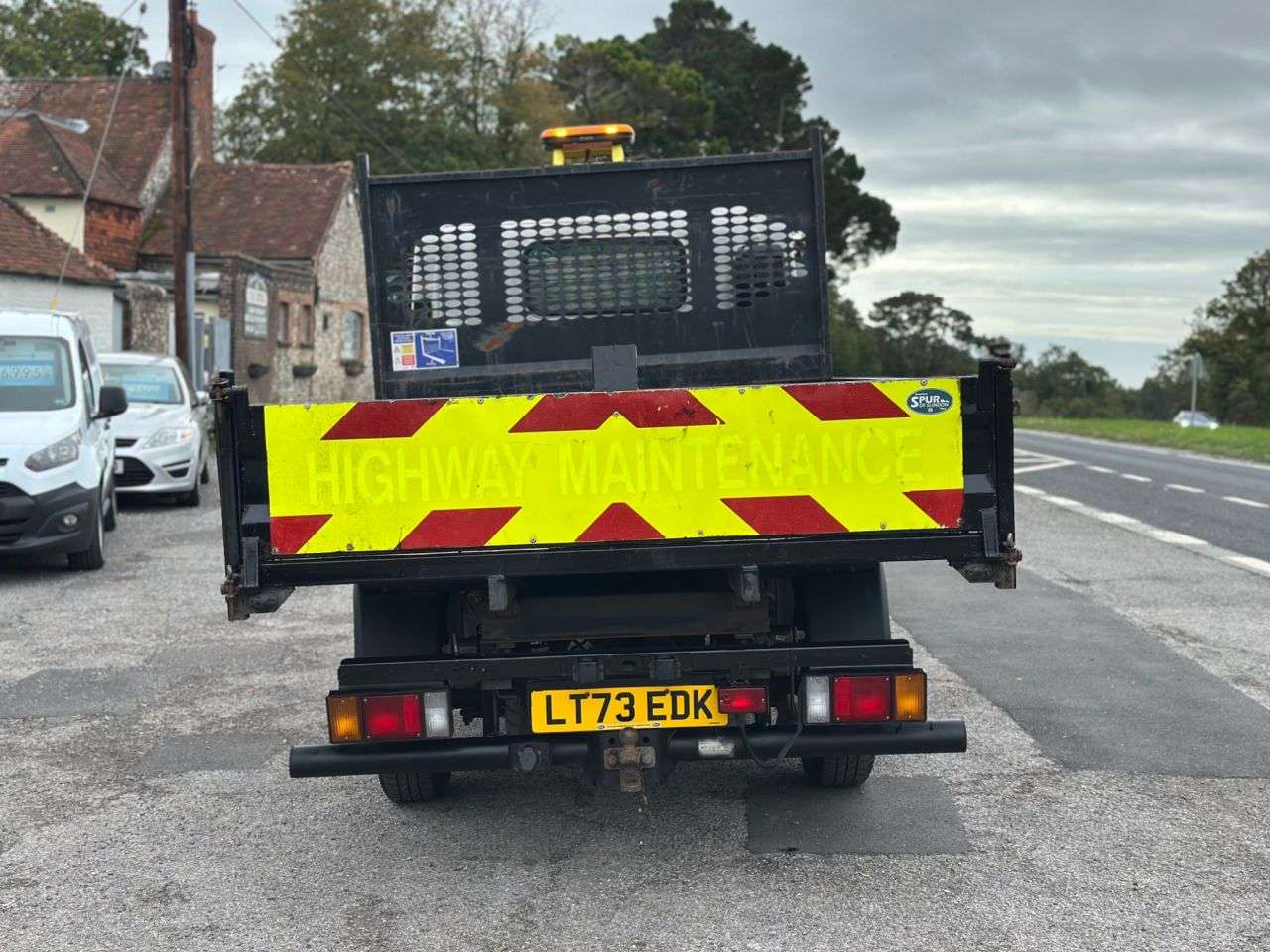 A 2023 ISUZU GRAFTER Tipper 1.9D N35 Green 2dr Diesel Manual RWD SWB Euro 6 (SRW) (125 ps) A 2023 ISUZU GRAFTER Tipper 1.9D N35 Green 2dr Diesel Manual RWD SWB Euro 6 (SRW) (125 ps)