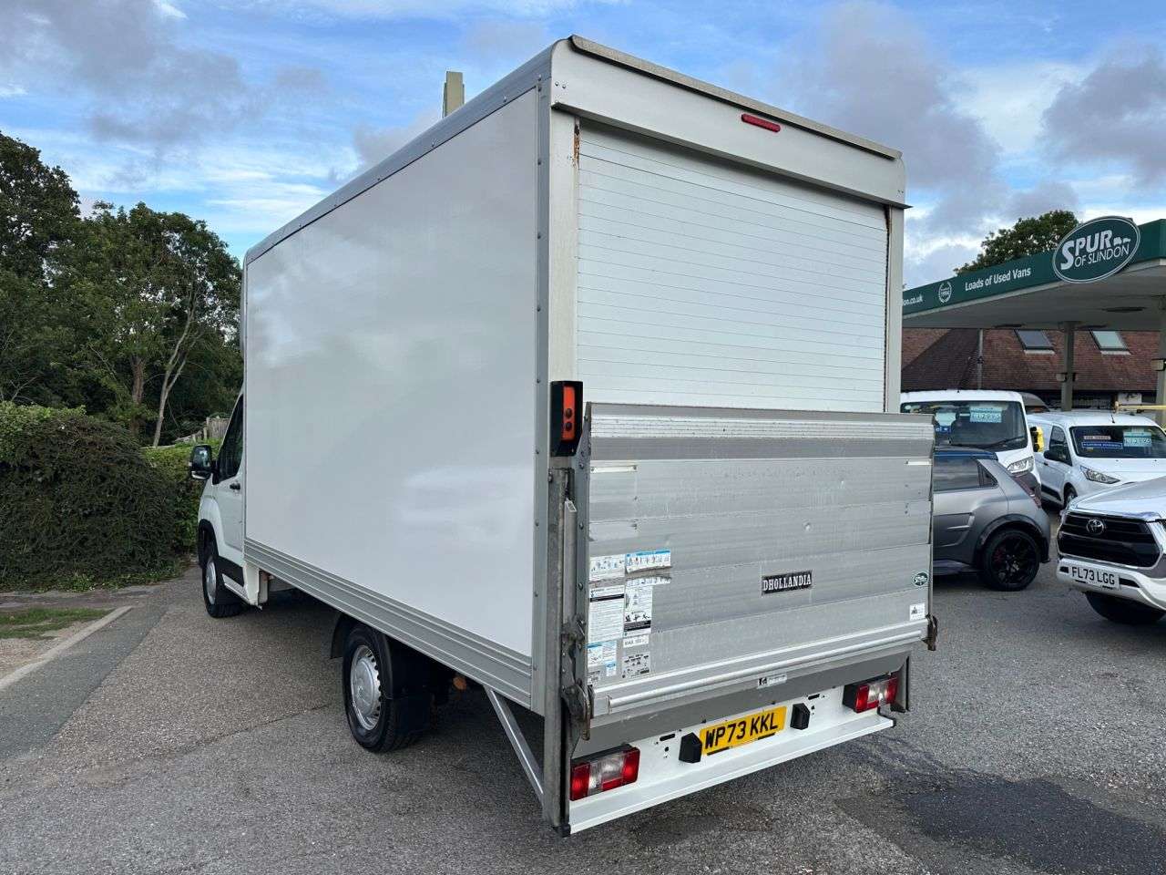 A 2023 MAXUS DELIVER 9 2.0 D20 LUTON 2dr Diesel Manual RWD L3 Euro 6 (s/s) (DRW) (150 ps) A 2023 MAXUS DELIVER 9 2.0 D20 LUTON 2dr Diesel Manual RWD L3 Euro 6 (s/s) (DRW) (150 ps)