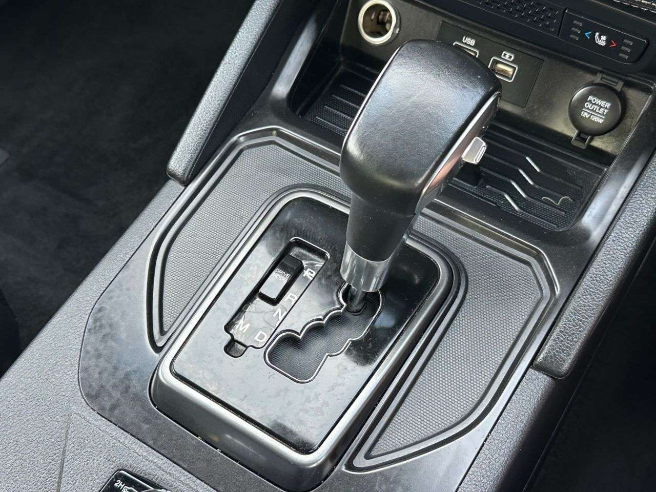 A 2023 SSANGYONG MUSSO 2.2D Saracen Plus Pickup Double Cab 4dr Diesel Auto 4WD LWB Euro 6 (202 ps) A 2023 SSANGYONG MUSSO 2.2D Saracen Plus Pickup Double Cab 4dr Diesel Auto 4WD LWB Euro 6 (202 ps)