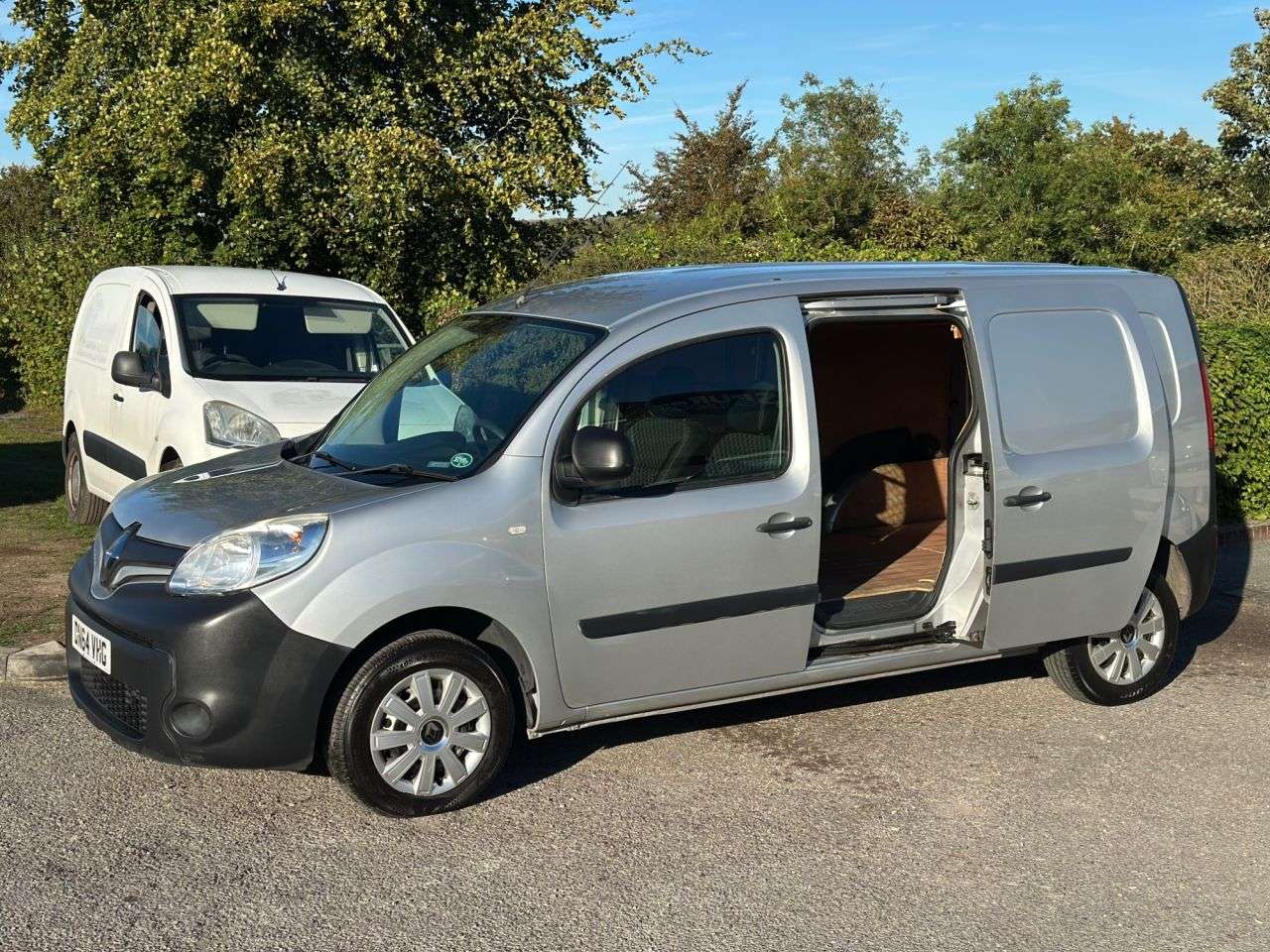 A 2014 RENAULT KANGOO MAXI 1.5 LL21 dCi ENERGY Energy Phase 2 Panel Van 6dr Diesel Manual FWD L3 H1 (1 A 2014 RENAULT KANGOO MAXI 1.5 LL21 dCi ENERGY Energy Phase 2 Panel Van 6dr Diesel Manual FWD L3 H1 (1