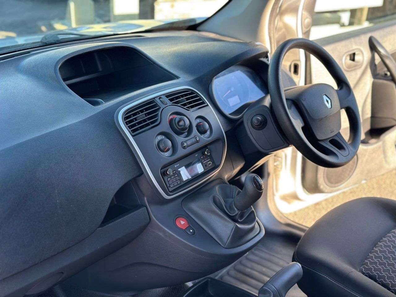2014 RENAULT KANGOO MAXI 2014 RENAULT KANGOO MAXI
