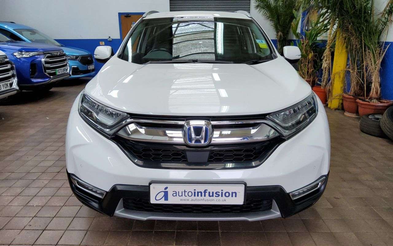 A 2022 HONDA CR-V 2.0 h i-MMD SR SUV 5dr Petrol Hybrid eCVT 4WD Euro 6 (s/s) (184 ps) 1 OWNER A 2022 HONDA CR-V 2.0 h i-MMD SR SUV 5dr Petrol Hybrid eCVT 4WD Euro 6 (s/s) (184 ps) 1 OWNER