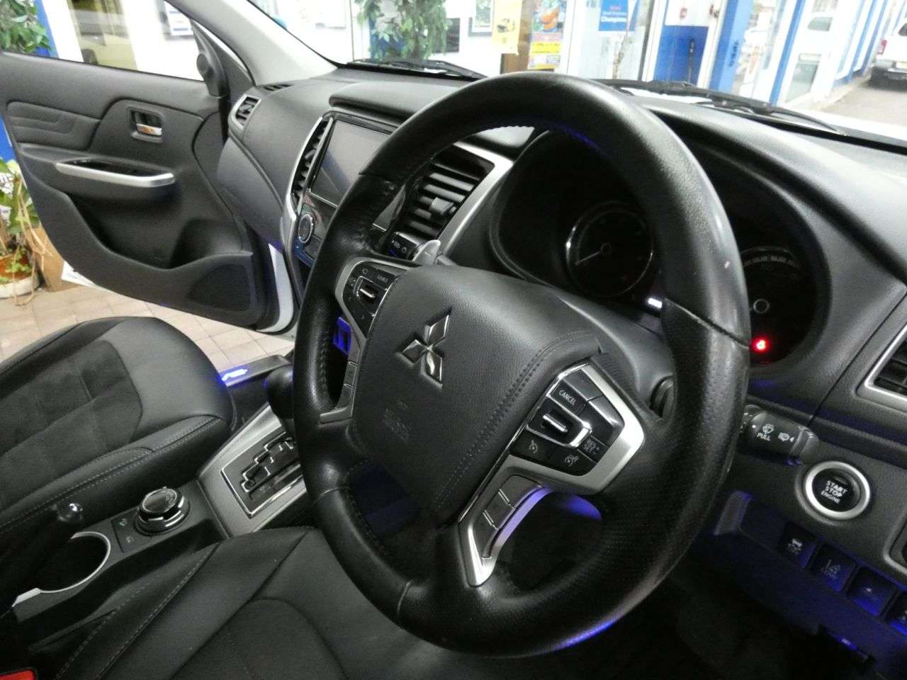 2019 MITSUBISHI L200 2019 MITSUBISHI L200