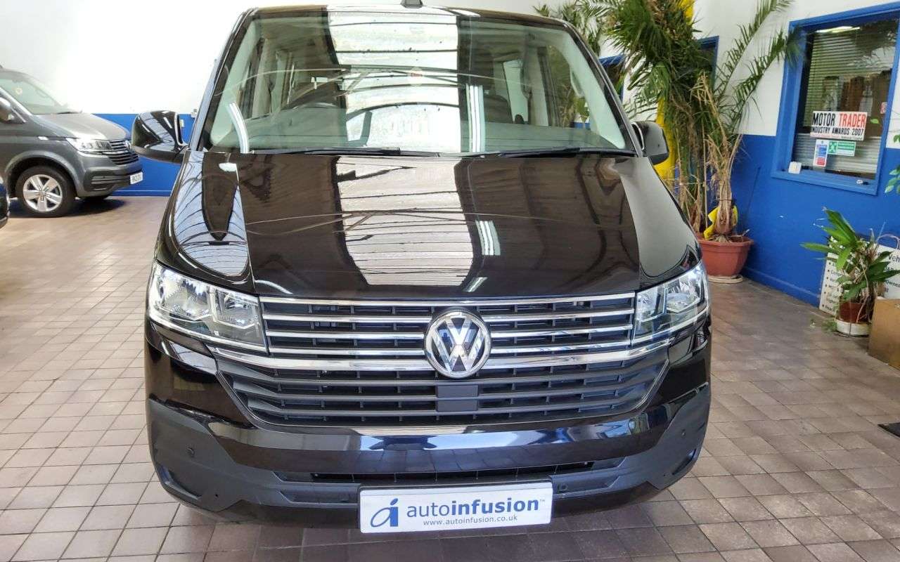 2020 VOLKSWAGEN TRANSPORTER SHUTTLE 2020 VOLKSWAGEN TRANSPORTER SHUTTLE