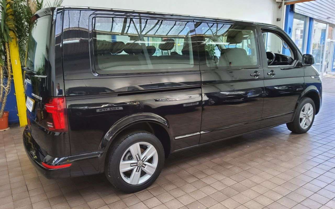 2020 VOLKSWAGEN TRANSPORTER SHUTTLE 2020 VOLKSWAGEN TRANSPORTER SHUTTLE