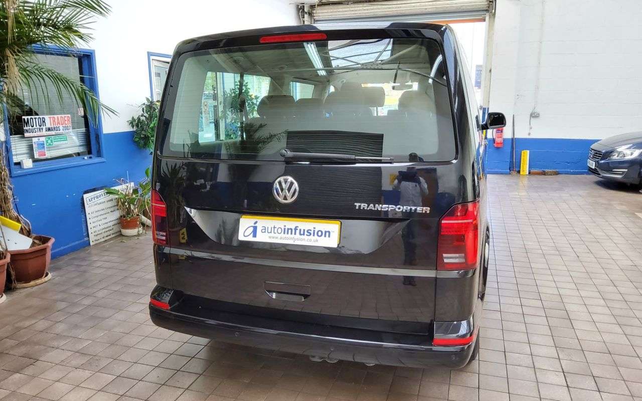 2020 VOLKSWAGEN TRANSPORTER SHUTTLE 2020 VOLKSWAGEN TRANSPORTER SHUTTLE