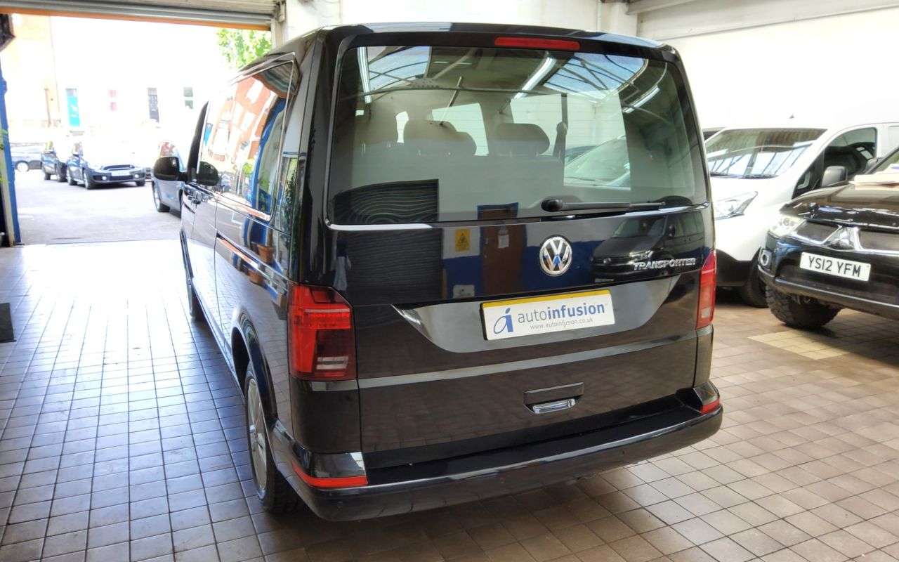2020 VOLKSWAGEN TRANSPORTER SHUTTLE 2020 VOLKSWAGEN TRANSPORTER SHUTTLE