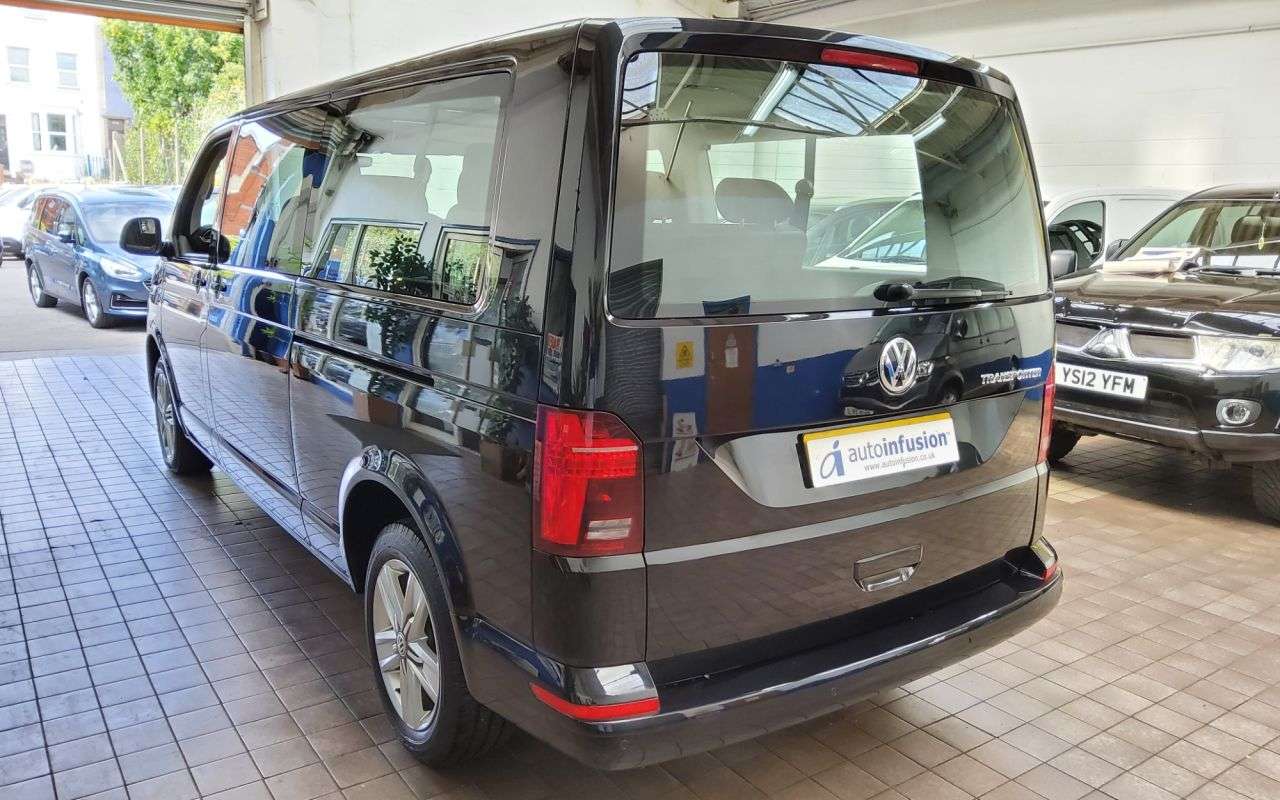 2020 VOLKSWAGEN TRANSPORTER SHUTTLE 2020 VOLKSWAGEN TRANSPORTER SHUTTLE