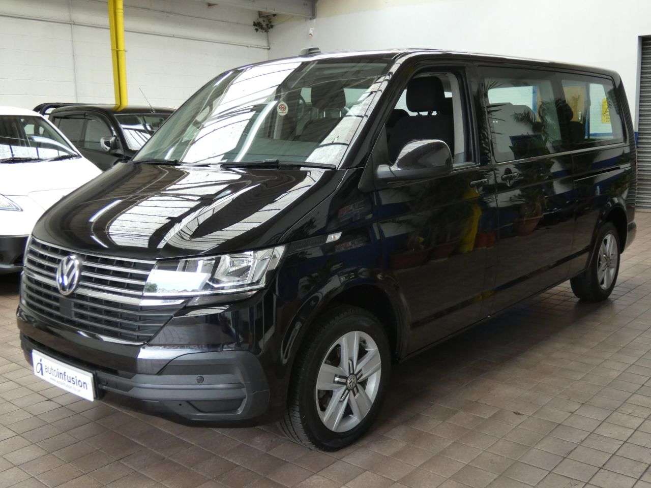 2020 VOLKSWAGEN TRANSPORTER SHUTTLE 2020 VOLKSWAGEN TRANSPORTER SHUTTLE