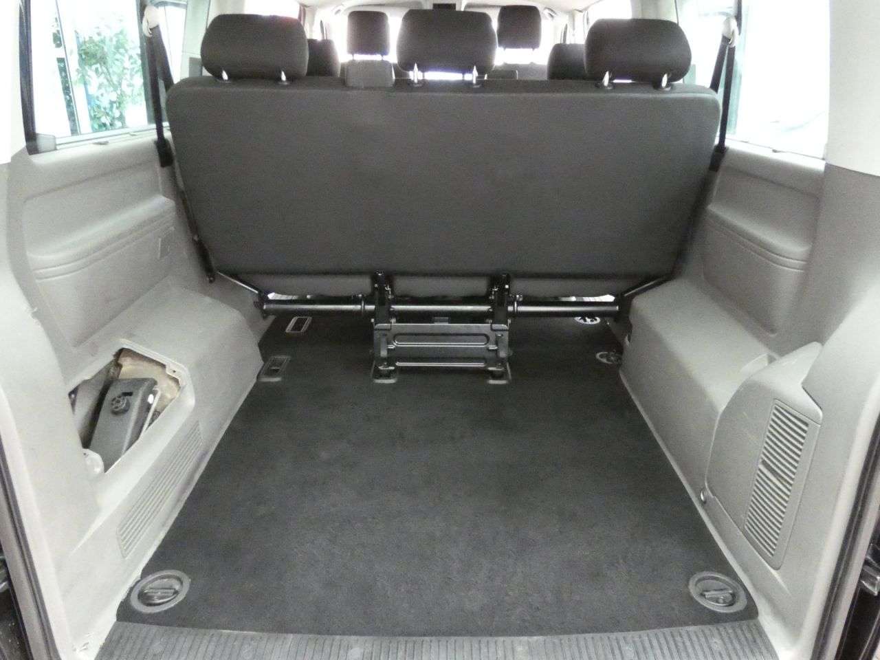 2020 VOLKSWAGEN TRANSPORTER SHUTTLE 2020 VOLKSWAGEN TRANSPORTER SHUTTLE