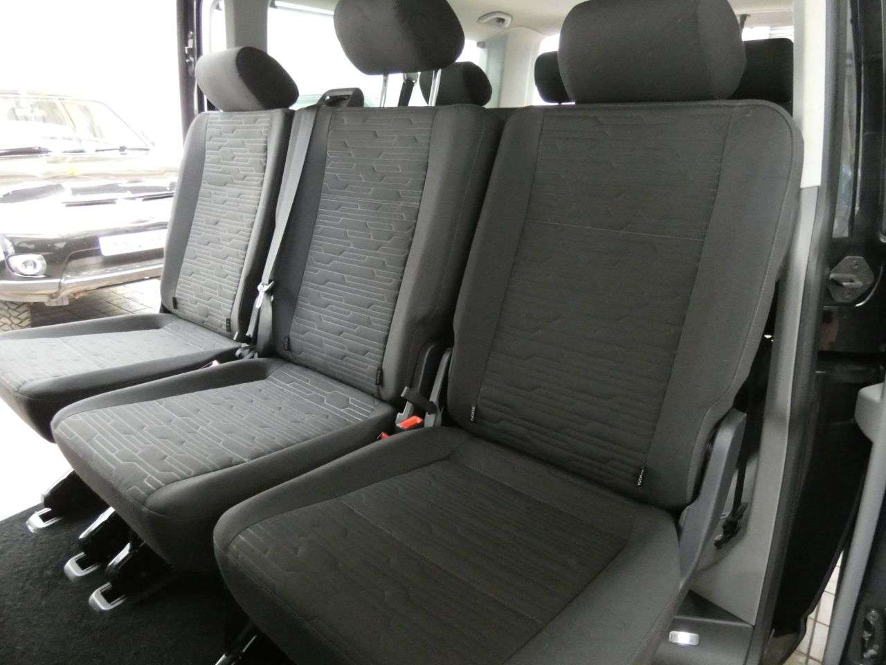 2020 VOLKSWAGEN TRANSPORTER SHUTTLE 2020 VOLKSWAGEN TRANSPORTER SHUTTLE