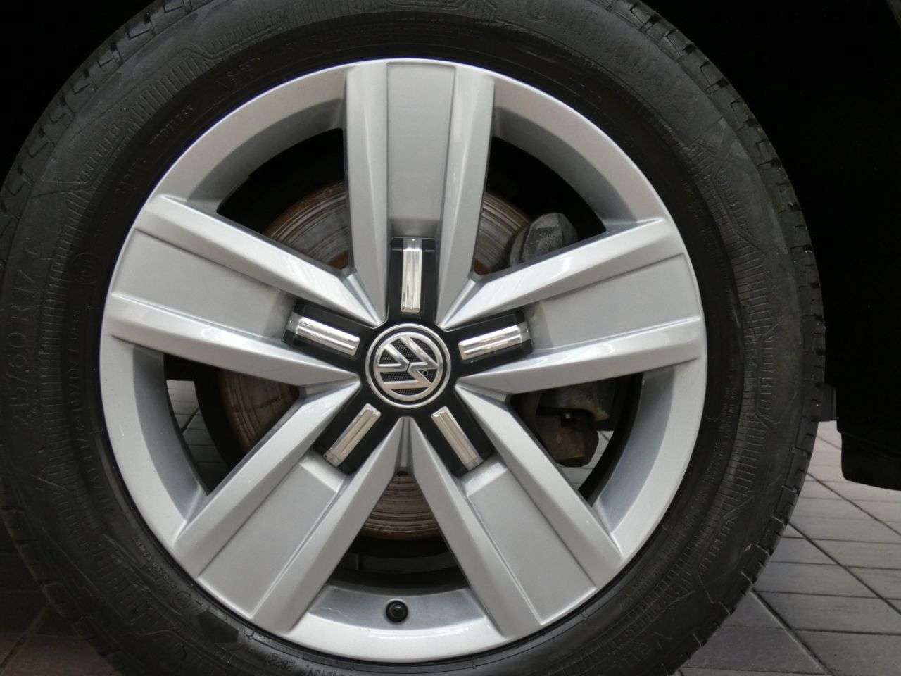 2020 VOLKSWAGEN TRANSPORTER SHUTTLE 2020 VOLKSWAGEN TRANSPORTER SHUTTLE