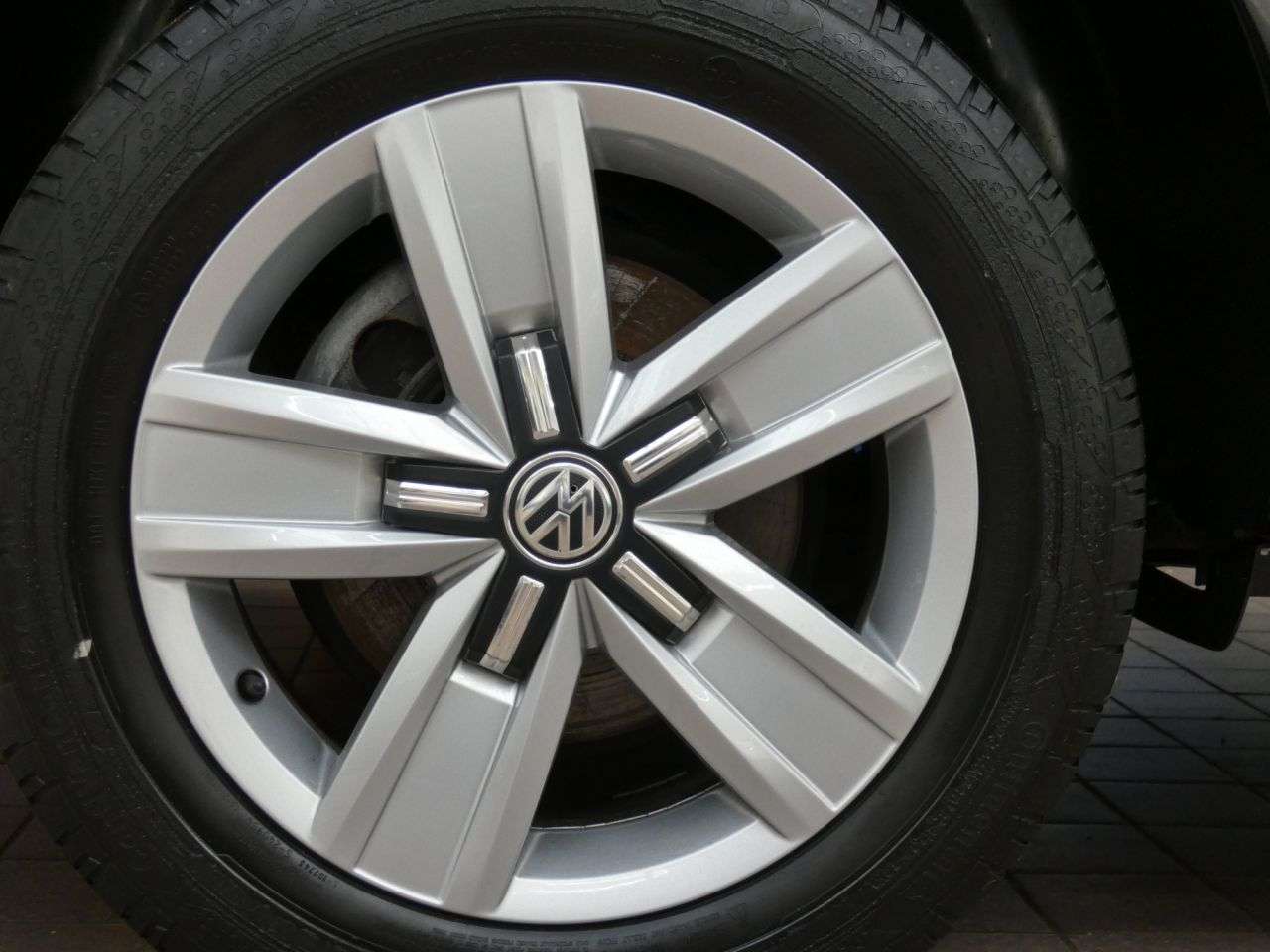 2020 VOLKSWAGEN TRANSPORTER SHUTTLE 2020 VOLKSWAGEN TRANSPORTER SHUTTLE